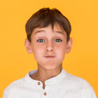 Home 16 child image 3